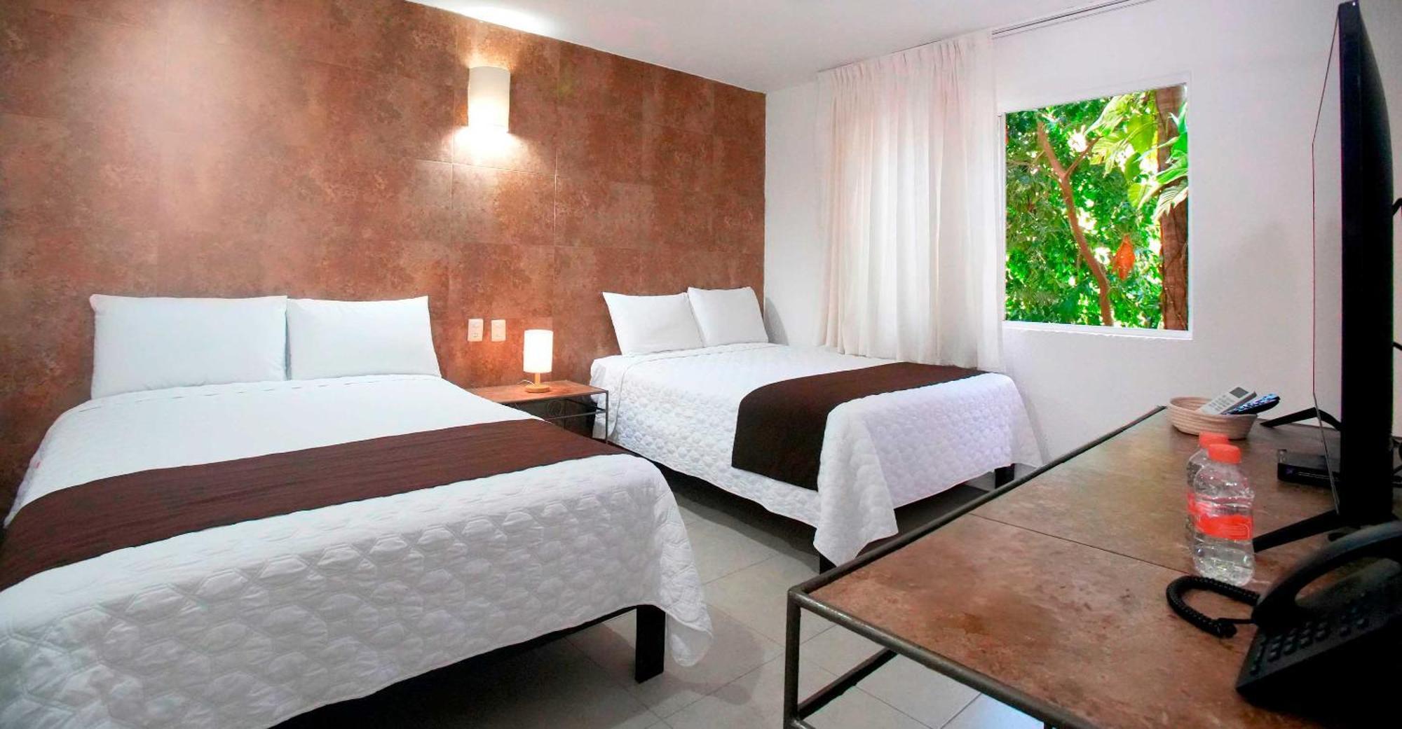 Deluxe Room,1746846811:JPEG